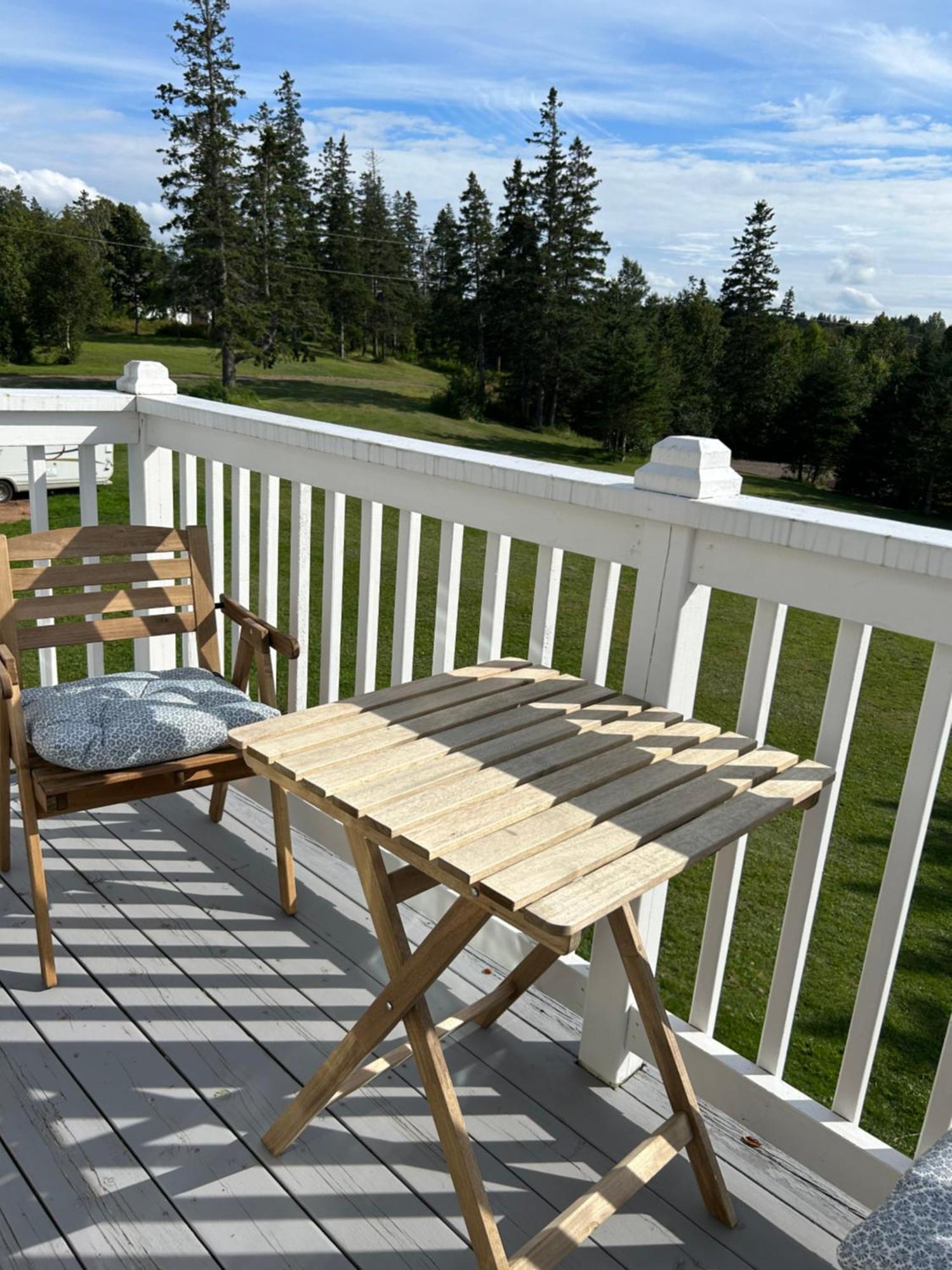 Tides Inn Guest Suites Halls Harbour 外观 照片